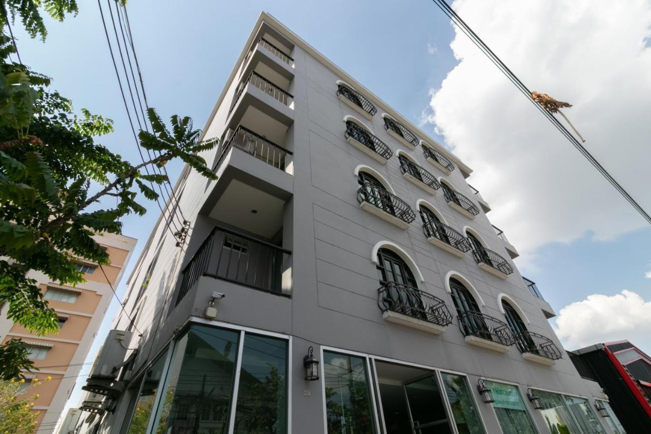 Resortel Lat Phrao 91 Bangkok Exterior foto